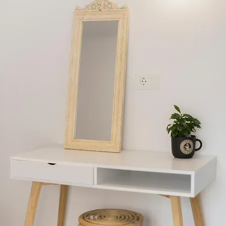 Mailo&luke עיר רודוס